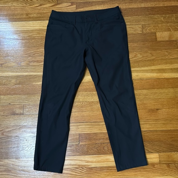 Lululemon Black ABC pant 32/30 - Picture 1 of 3
